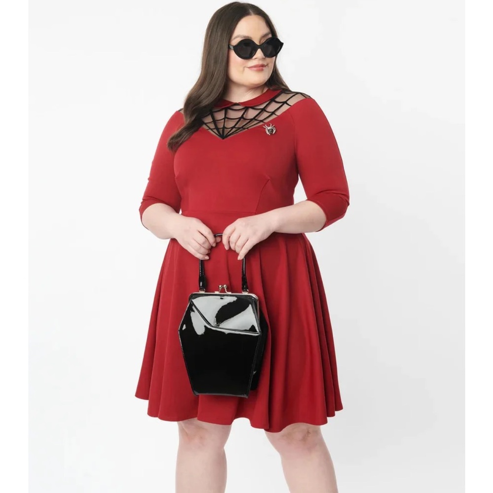 Unique Vintage Red spiderweb spider dress women’s size 20